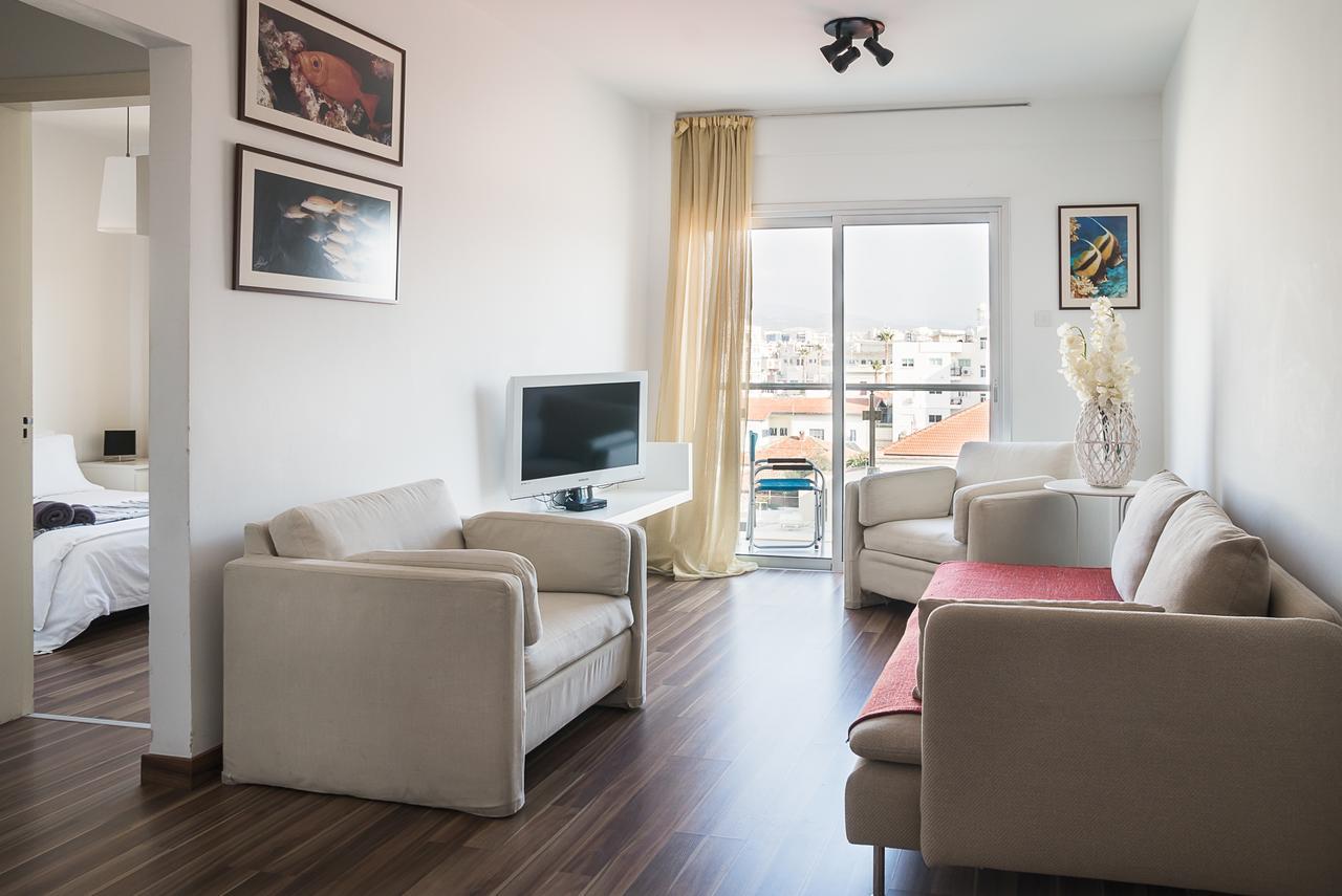 City Center Apartment Limisso Esterno foto