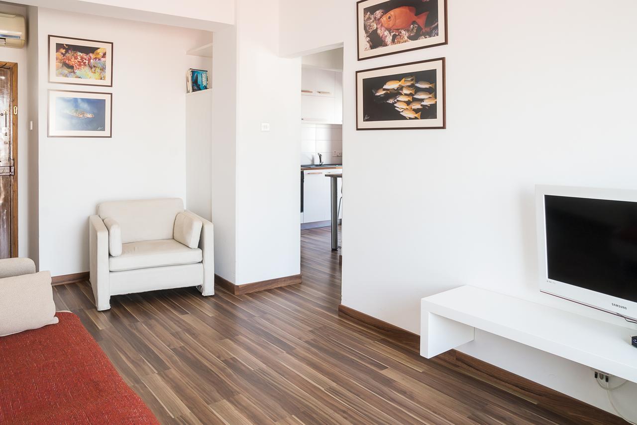 City Center Apartment Limisso Esterno foto